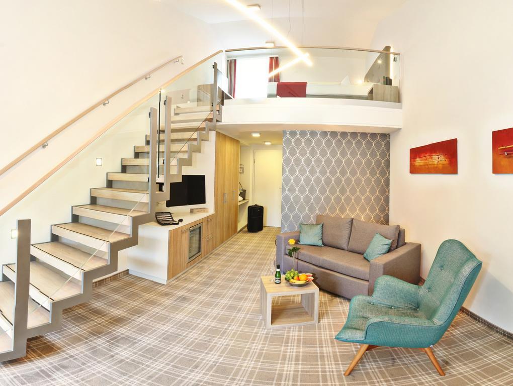 באד בירנבאך Hotel Chrysantihof מראה חיצוני תמונה